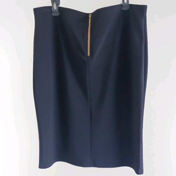 Joseph Ribkoff Black Pencil Skirt Gold Zipper Detail Knee Length Women's Size 18 - Picture 2 of 9